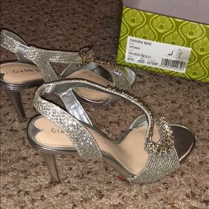 Gianni Bini VIVAH heels